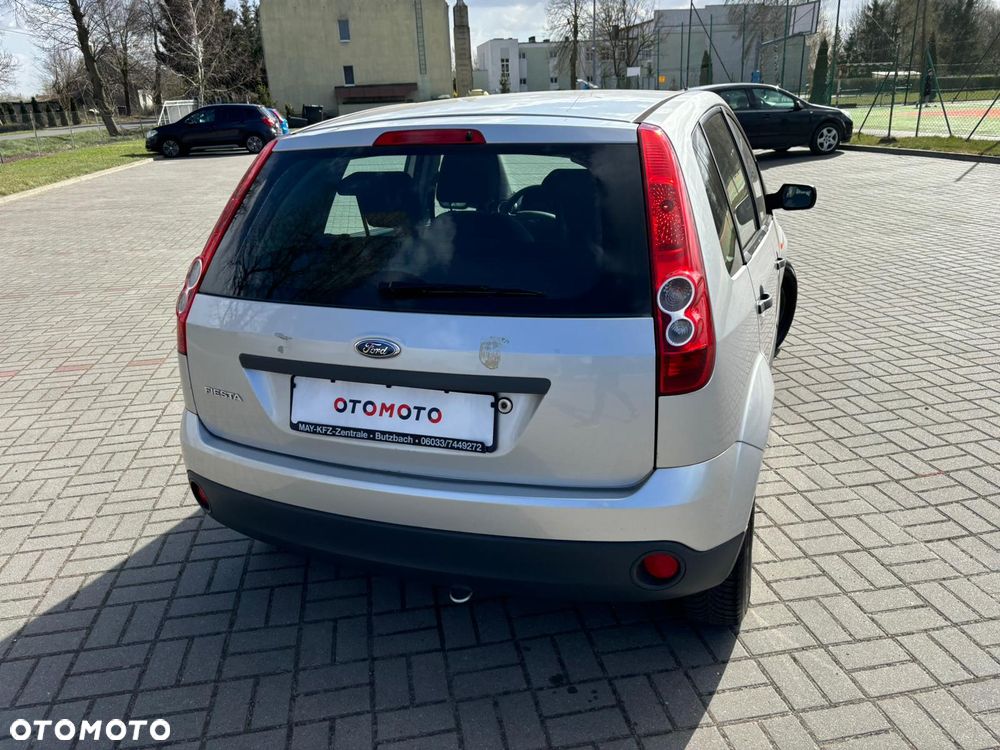 Ford Fiesta - 3