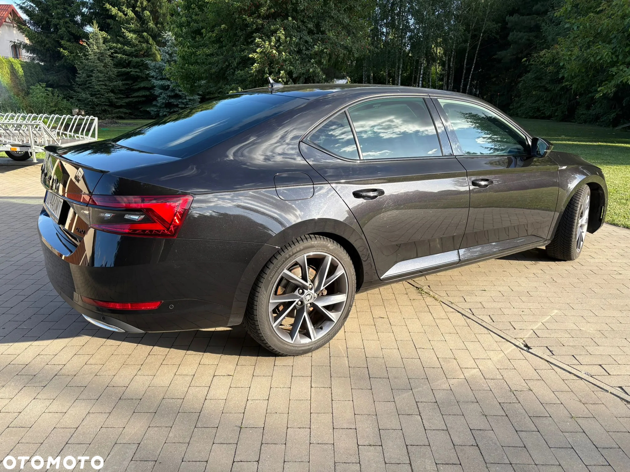 Skoda Superb 2.0 TDI SCR Sportline DSG - 12