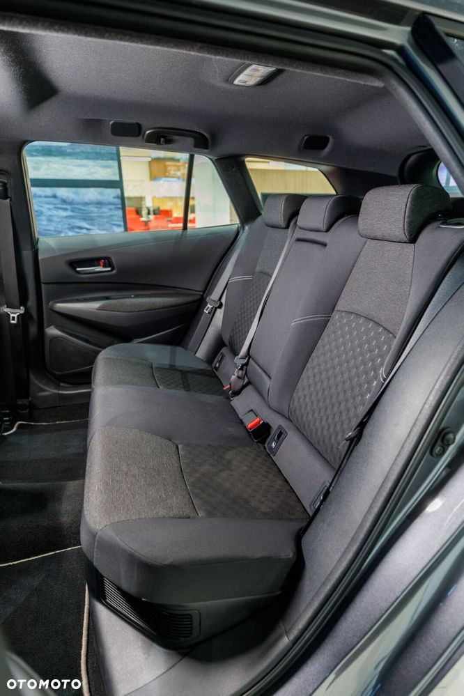 Toyota Corolla 1.8 Hybrid Comfort - 20