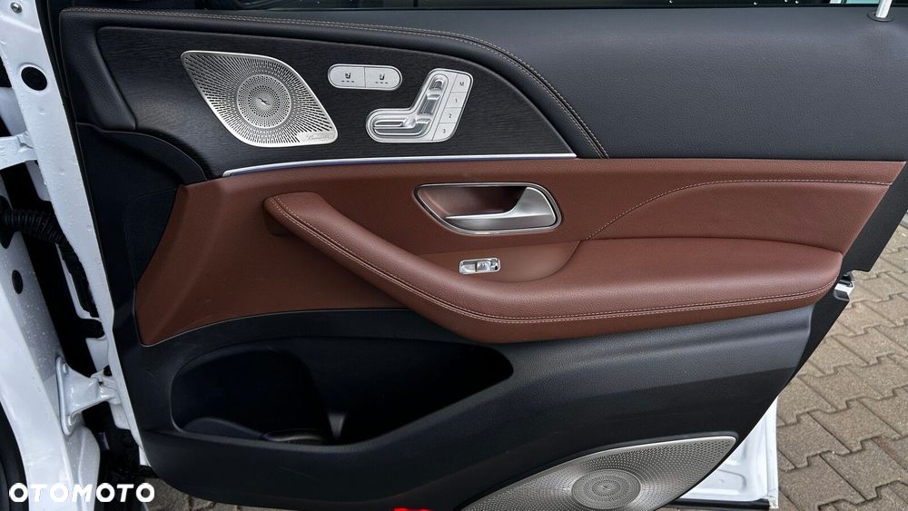 Mercedes-Benz GLS 450 d mHEV 4-Matic AMG Line - 24