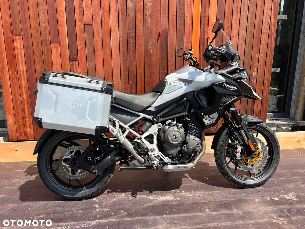 Triumph Tiger - 30
