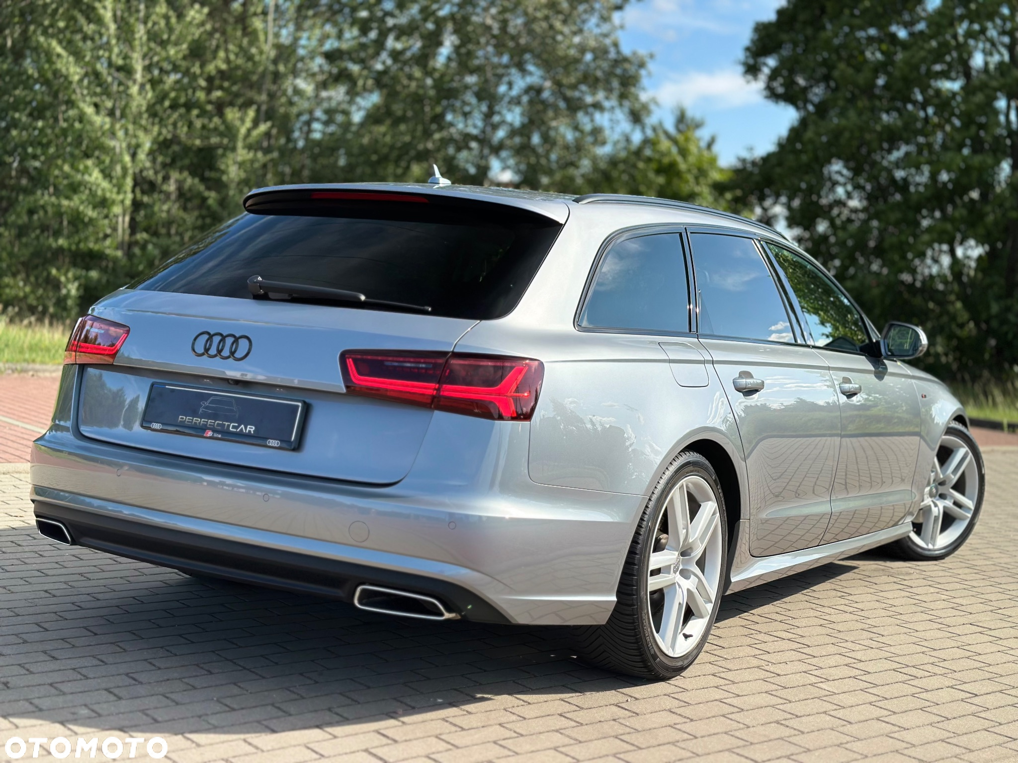Audi A6 Avant 2.0 TDI Ultra S tronic - 3