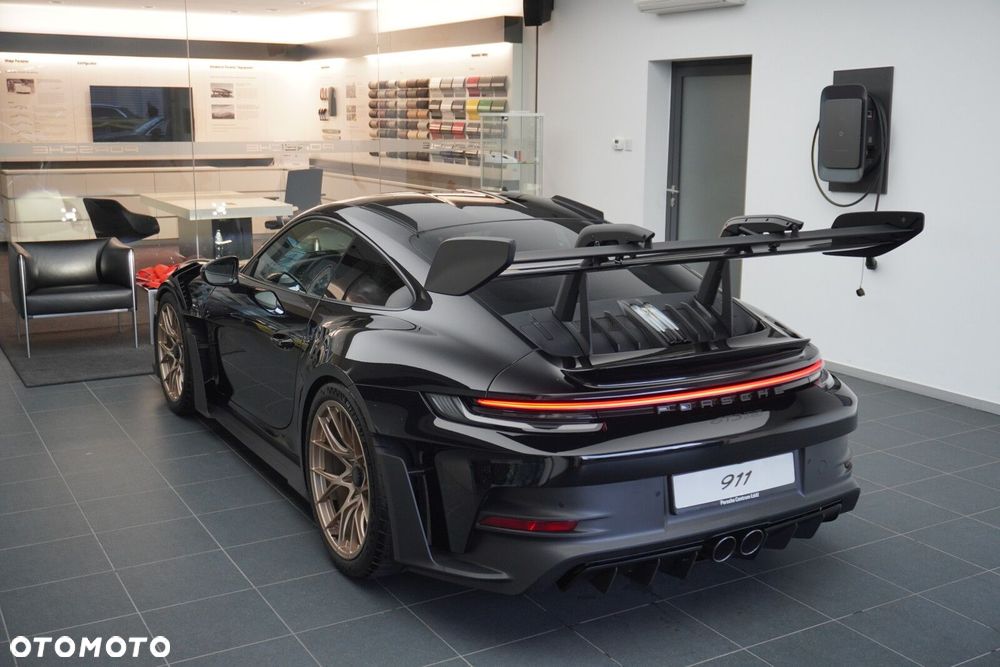 Porsche 911 GT3 RS - 13