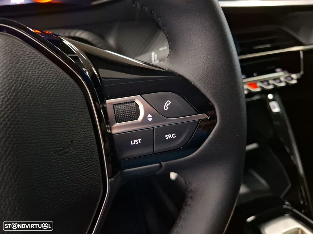 Peugeot 208 1.2 Hybrid Allure e-DCS6 - 16