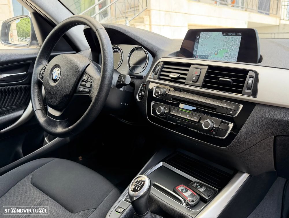 BMW 116 d Urban Line - 16