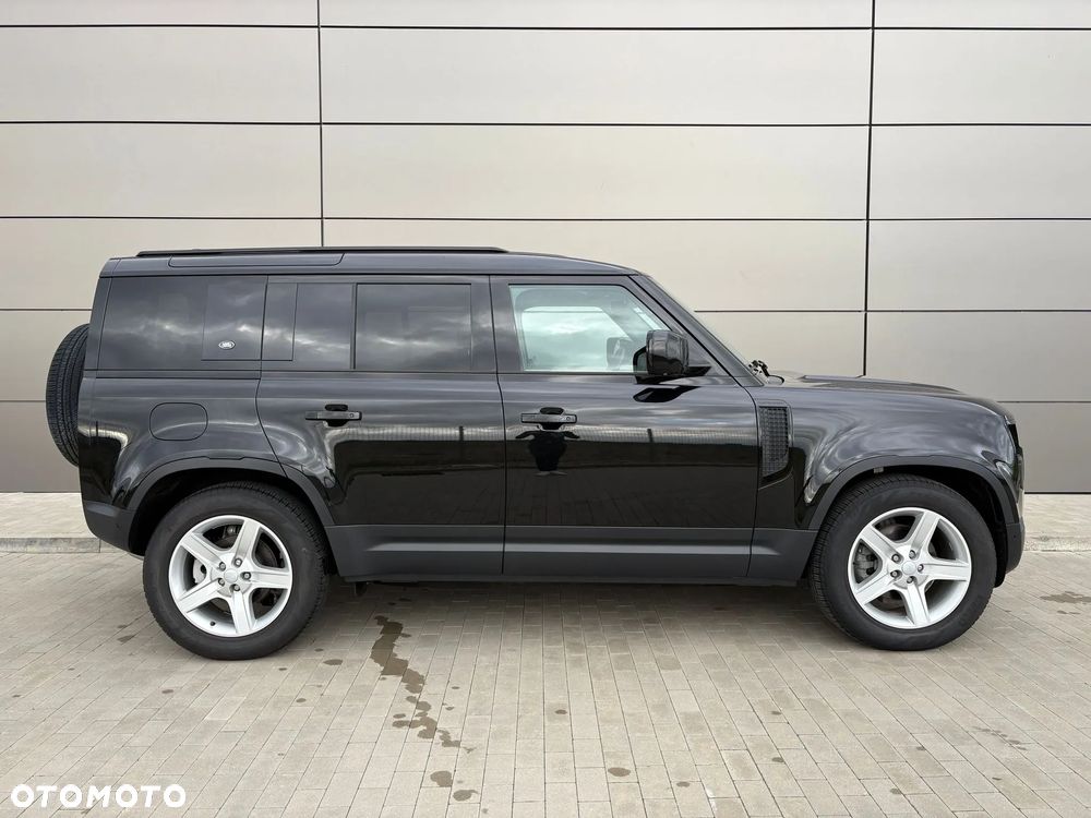 Land Rover Defender - 6