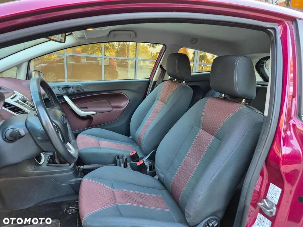 Ford Fiesta 1.25 Ambiente - 6