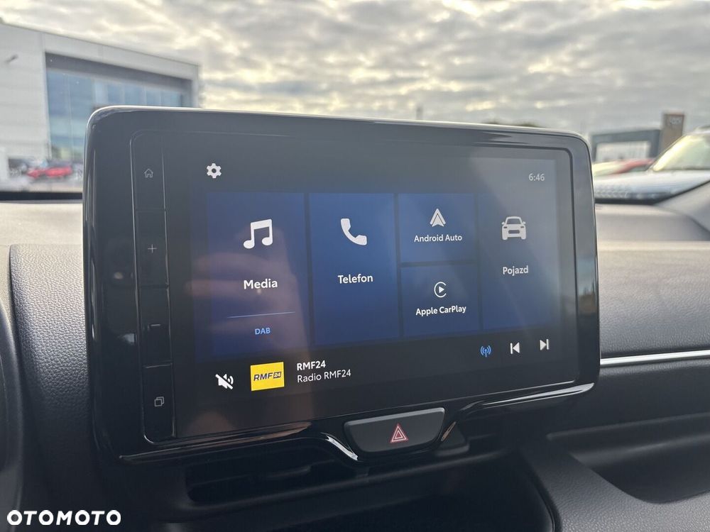 Toyota Yaris Hybrid 1.5 Style - 20
