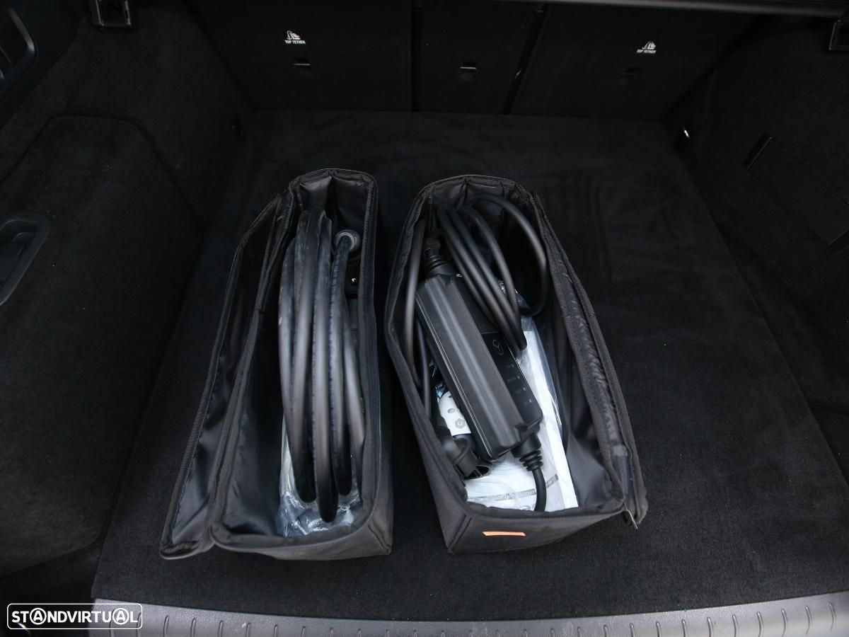 Mercedes-Benz C 300 e Avantgarde - 13