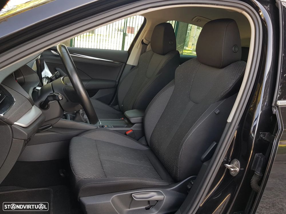 Skoda Octavia 2.0 TDI Style - 30