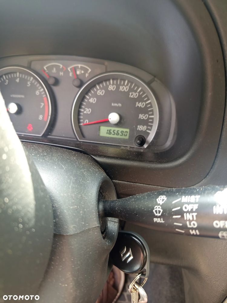 Suzuki Jimny 1.3 JX / Club - 3