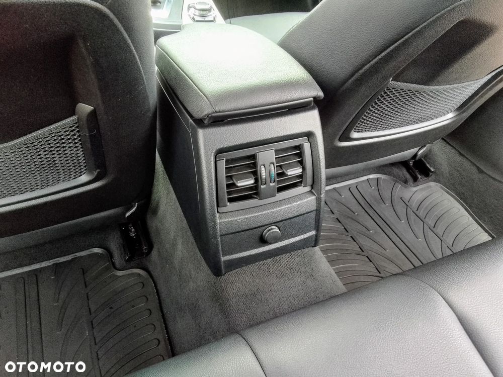 BMW Seria 3 - 20