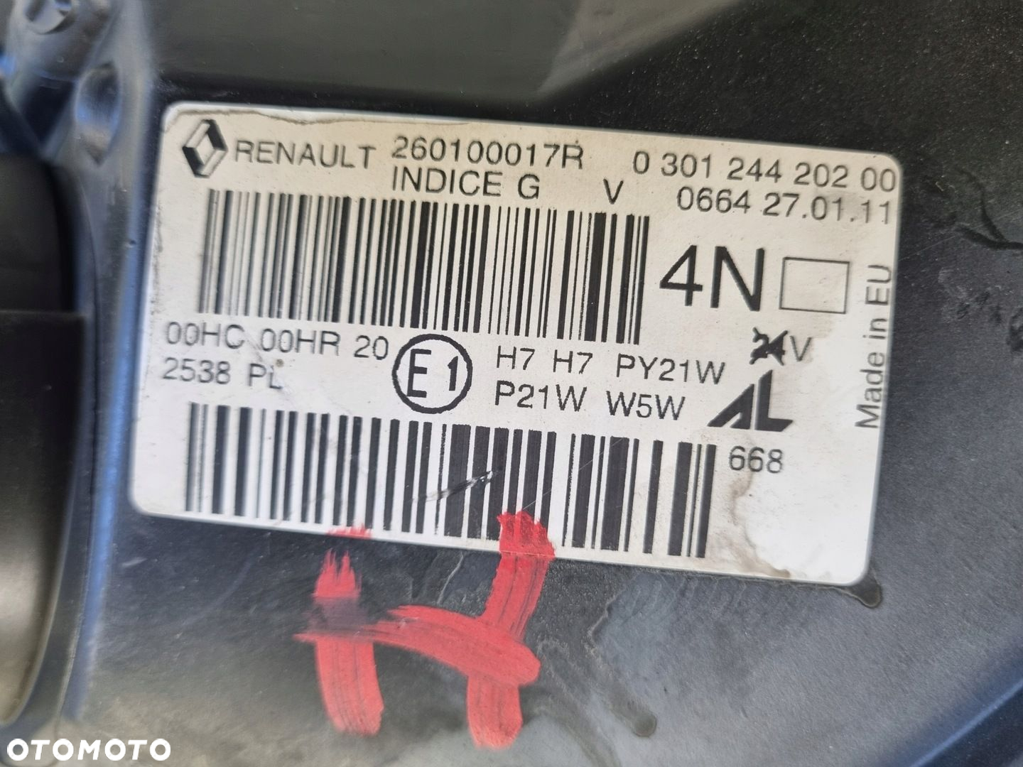 Renault Megane III 08-12r PRZEDNIA LAMPA PRAWA PRAWY PRZÓD 260100017R - 2