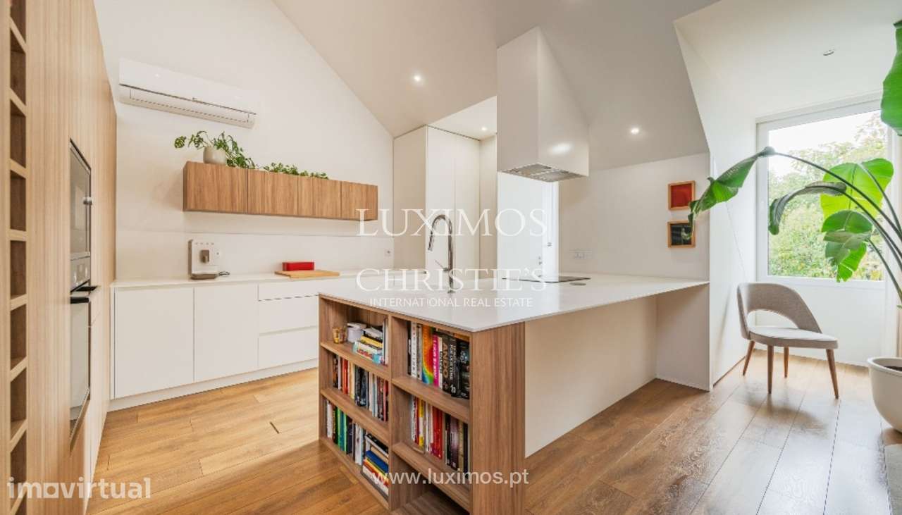 Apartamento T3 inserido em  Palacete à venda no Porto - Grande imagem: 5/25