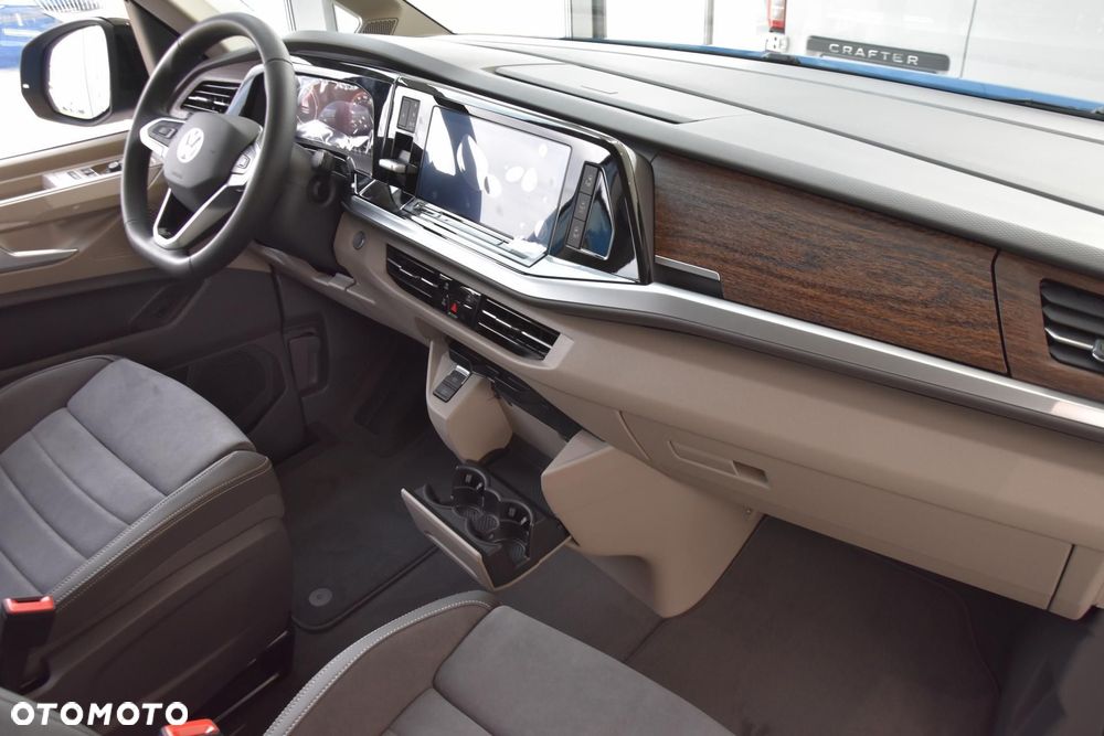 Volkswagen Multivan - 14
