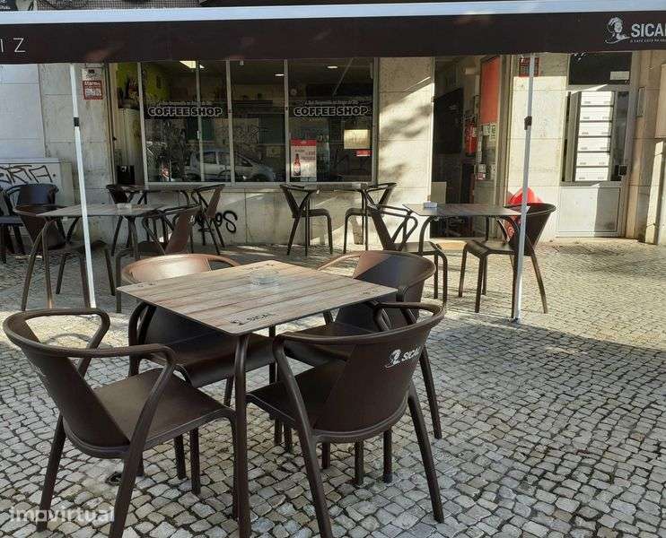 Cafeteria com esplanada - Grande imagem: 2/7