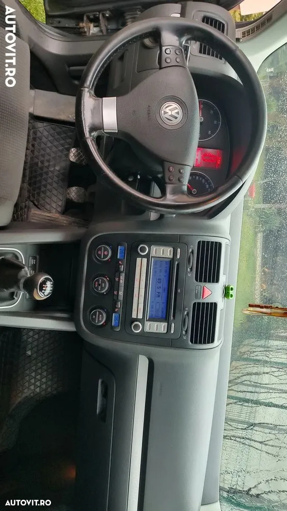 Volkswagen Golf - 9