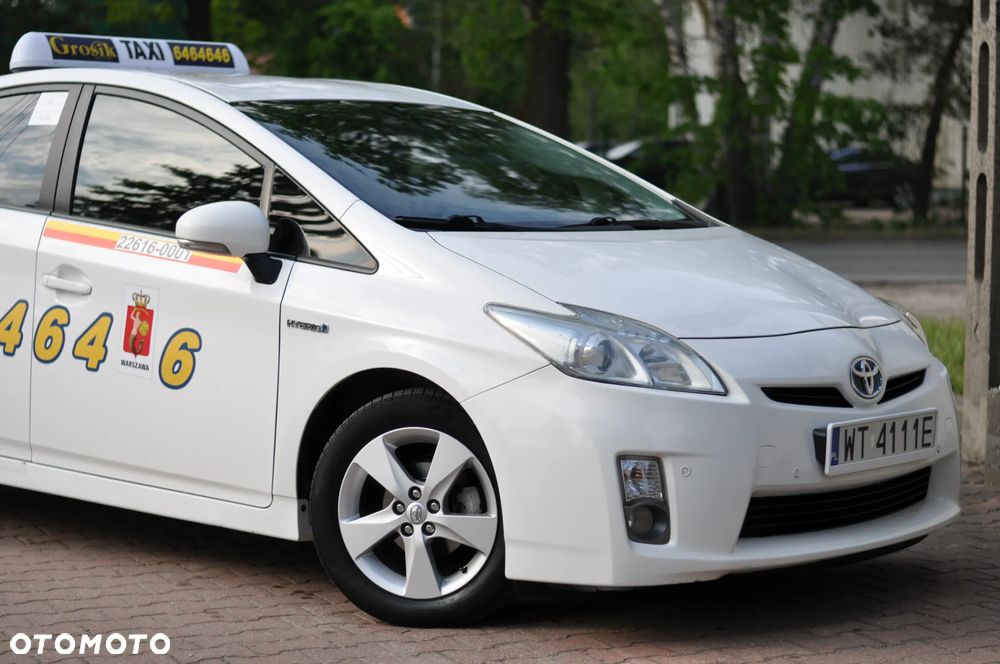 Toyota Prius 1.8 HSD Life - 3