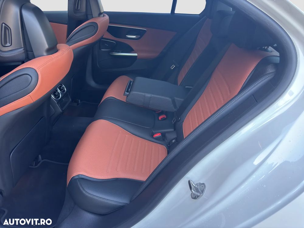 Mercedes-Benz C 300 e 9G-TRONIC AMG Line - 8