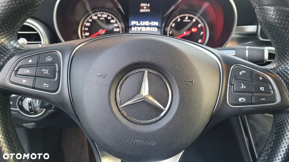 Mercedes-Benz Klasa C 350 e 7G-TRONIC Avantgarde - 32