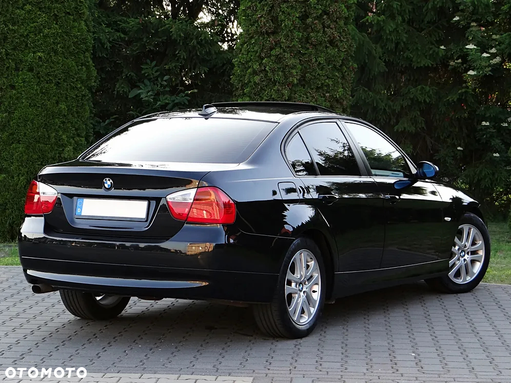 BMW Seria 3 320d - 15