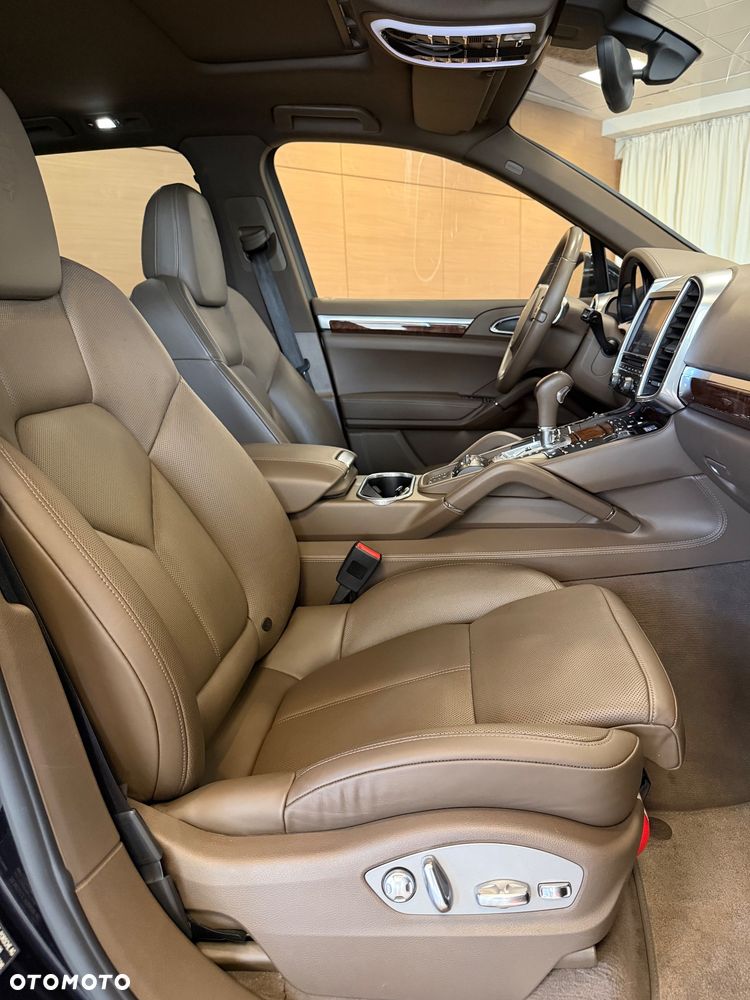 Porsche Cayenne S Tiptronic S - 13