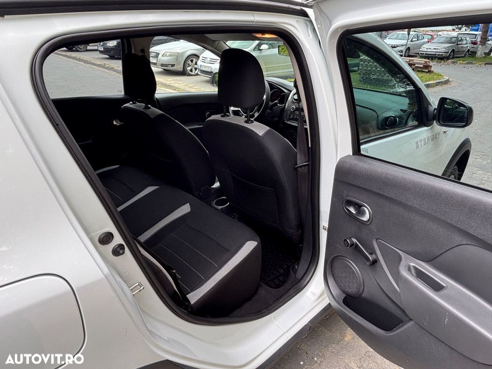 Dacia Sandero Stepway ECO-G 100 MT6 Comfort - 11