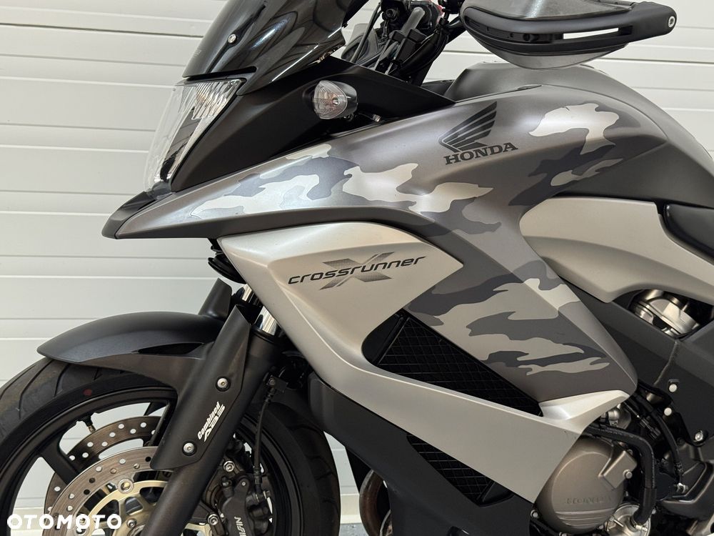 Honda VFR - 21