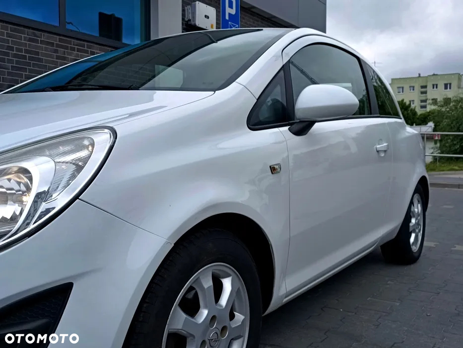 Opel Corsa 1.2 16V (ecoFLEX) Color Edition - 15