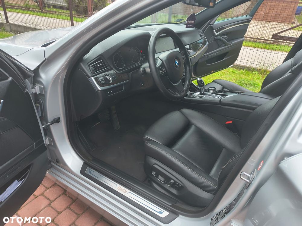 BMW Seria 5 520d xDrive Luxury Line - 3