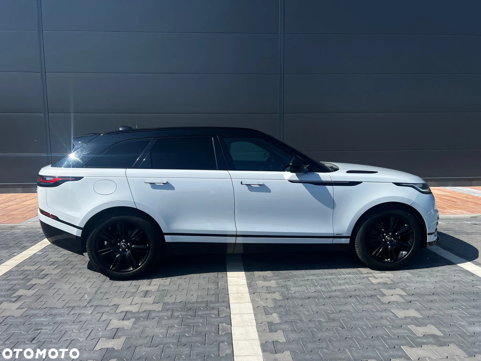 Land Rover Range Rover Velar 2.0 Si4 GPF R-Dynamic S - 4