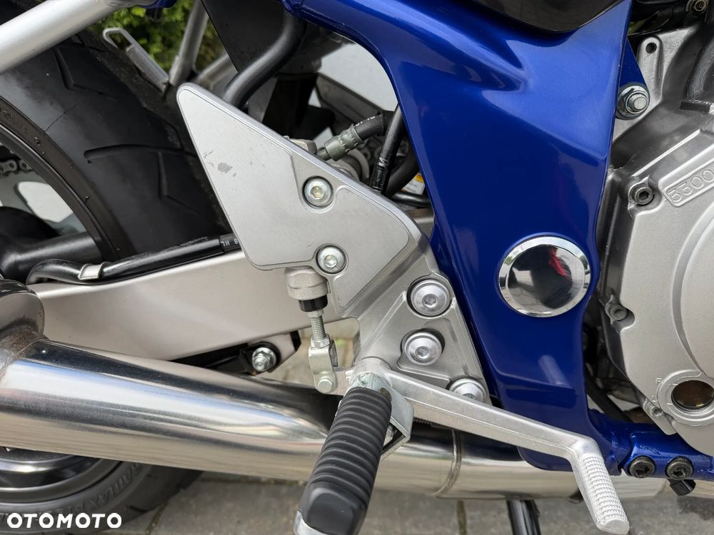 Suzuki Bandit - 24