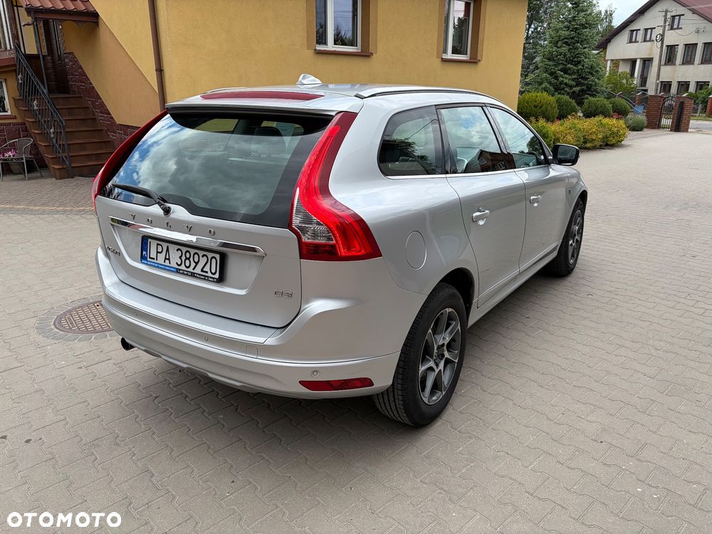 Volvo XC 60 - 4