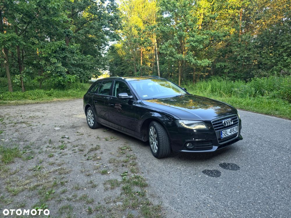 Audi A4 Avant - 1