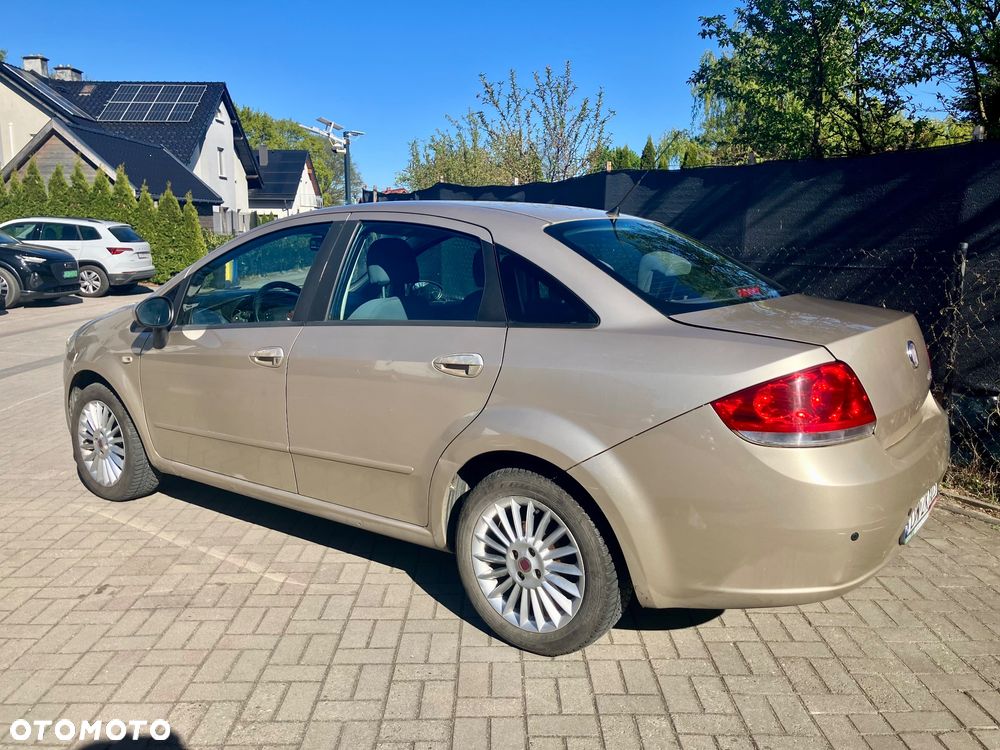 Fiat Linea 1.4 Dynamic - 3