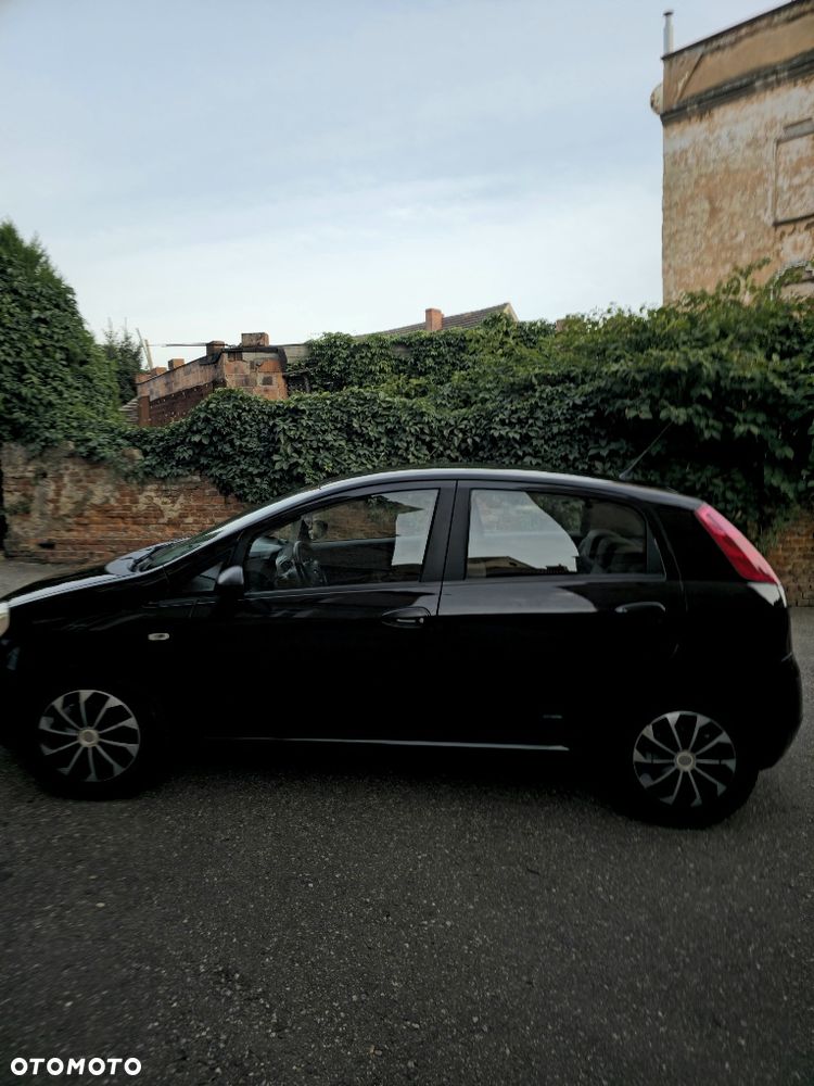 Fiat Grande Punto - 7