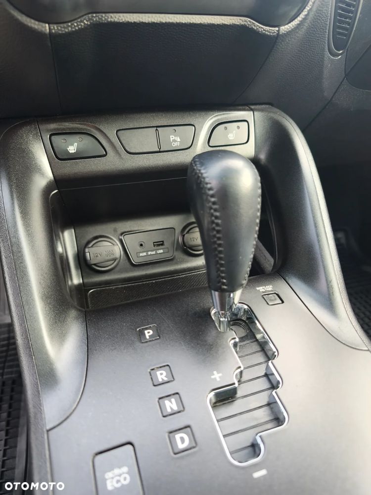 Hyundai ix35 2.0 CRDi 4WD Automatik Premium - 19