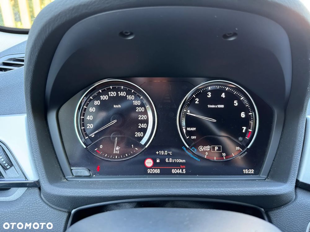 BMW X1 sDrive18i Advantage - 2