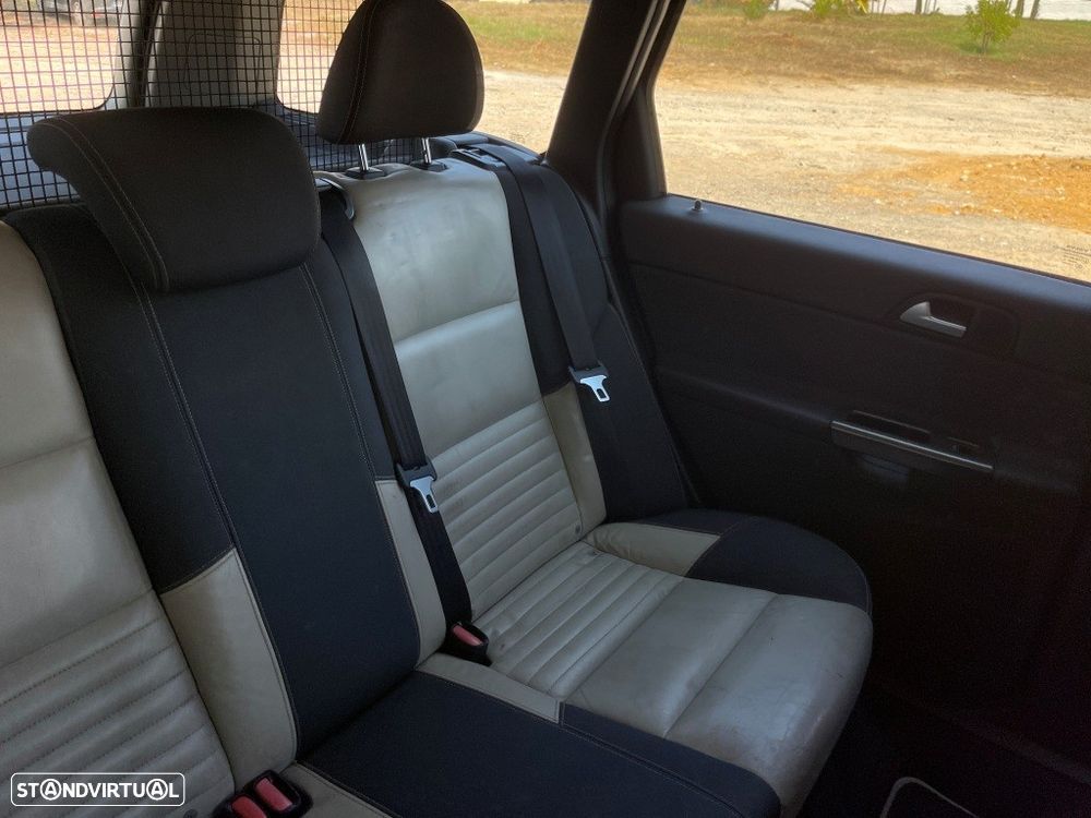 Volvo V50 1.6 D Drive R-Design Start/Stop - 29