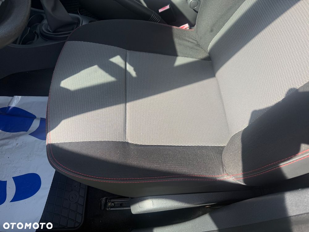 Dacia Duster 1.6 Ambiance - 20