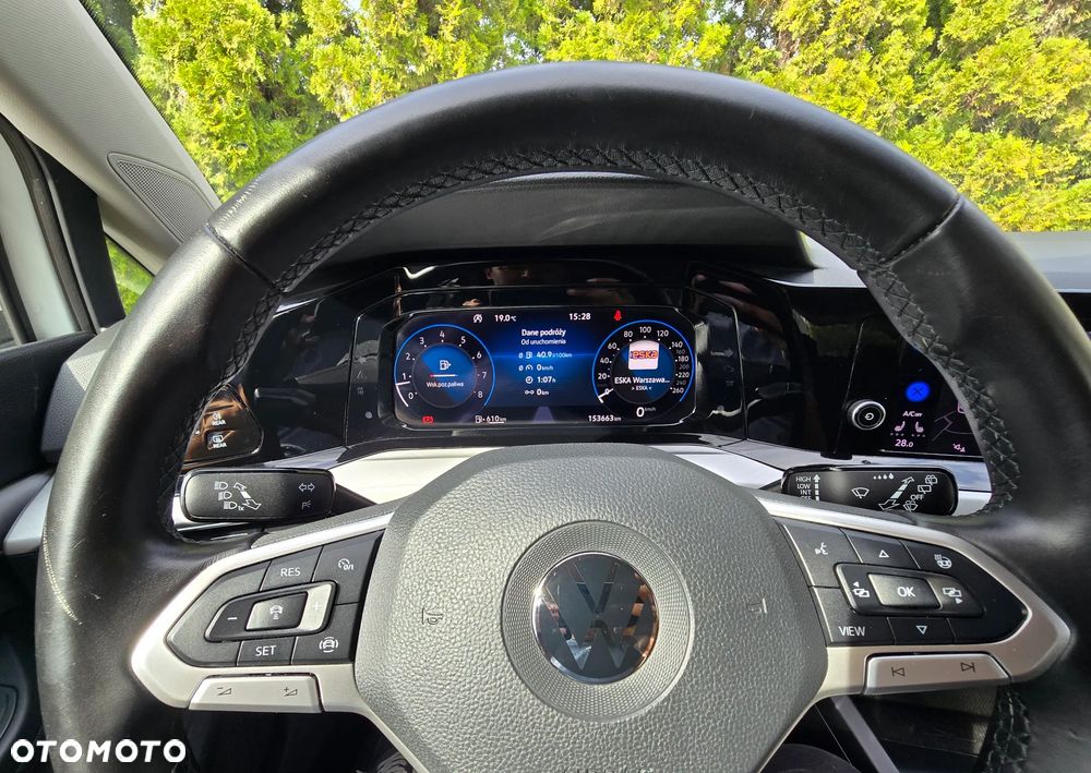 Volkswagen Golf VIII 1.5 TSI EVO Life - 13
