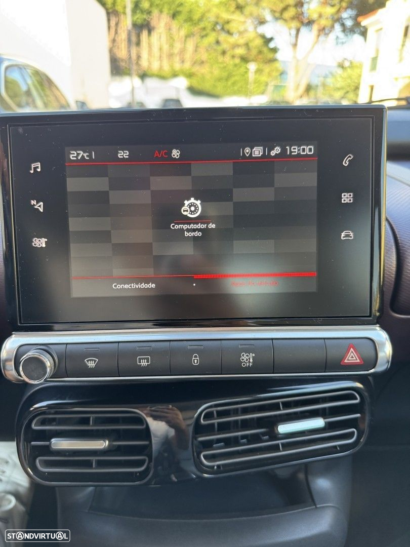 Citroën C4 Cactus 1.2 PureTech Shine EAT6 - 24