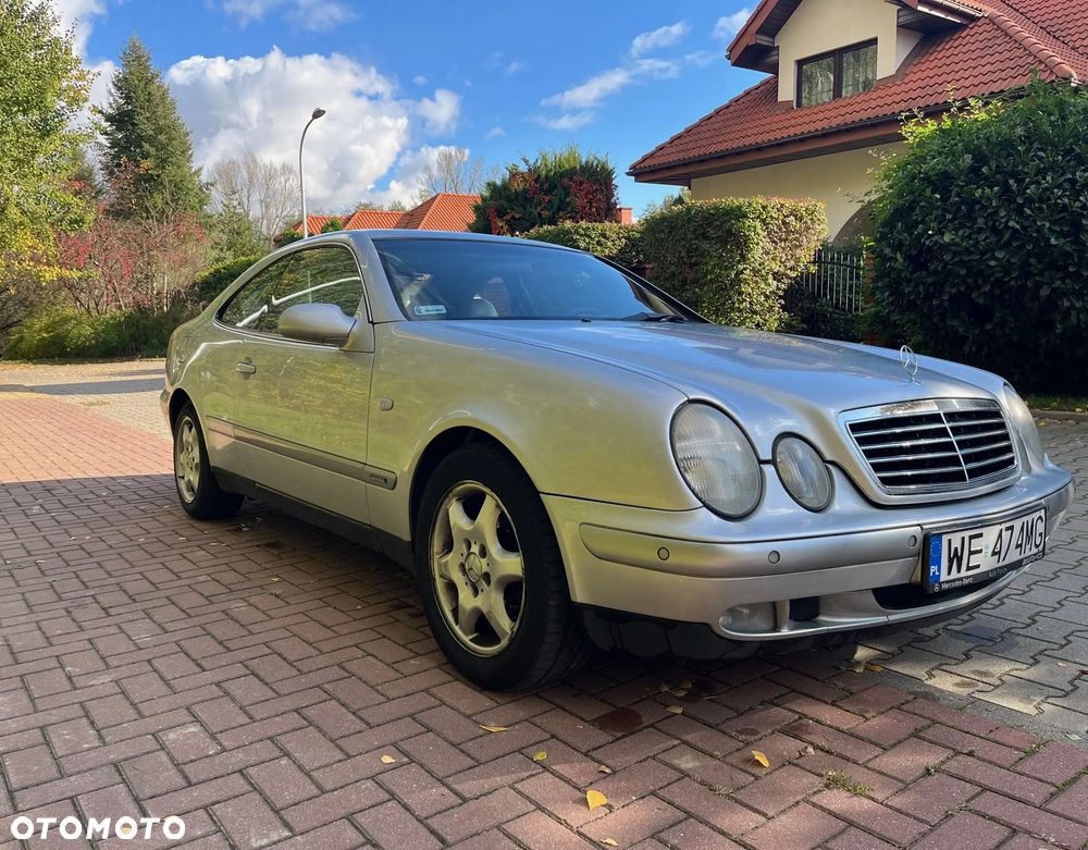 Mercedes-Benz CLK - 2