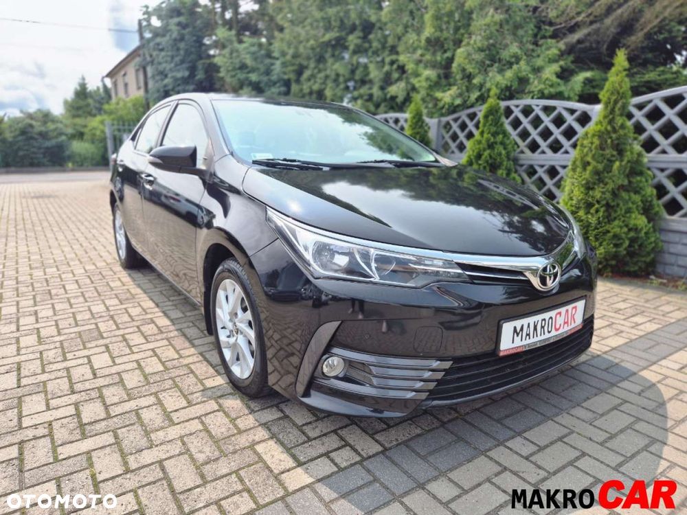 Toyota Corolla - 4