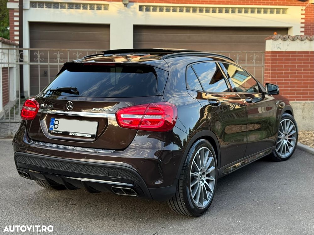 Mercedes-Benz GLA AMG 45 4Matic AMG Speedshift 7G-DCT - 3