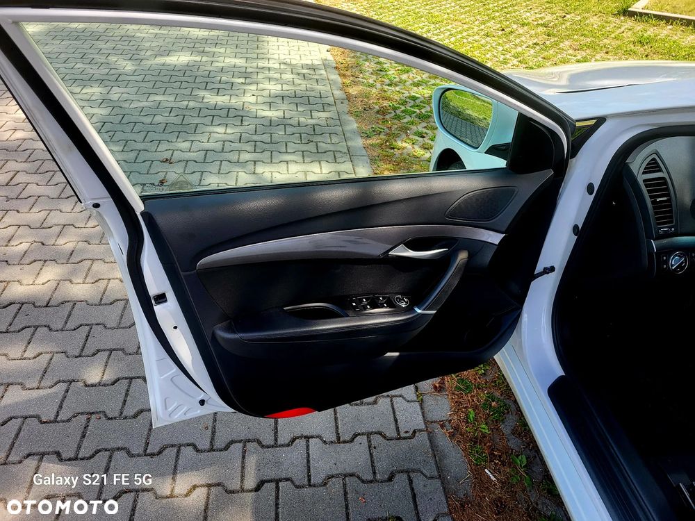 Hyundai i40 i40cw 1.6 Fifa World Cup Edition - 16