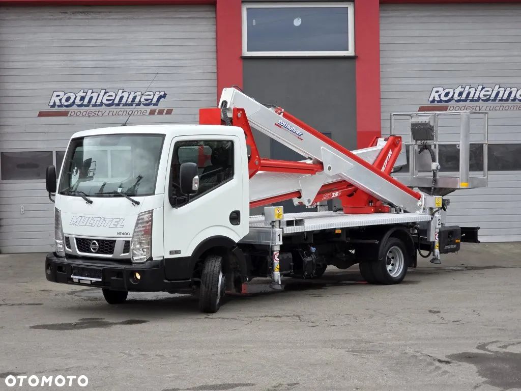 Nissan Cabstar - 1
