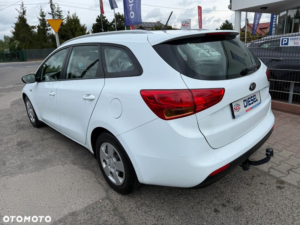 Kia Ceed 1.6 CRDi L - 12