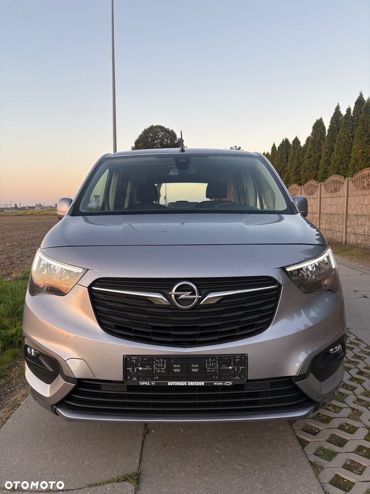 Opel Combo 2019 photo 2