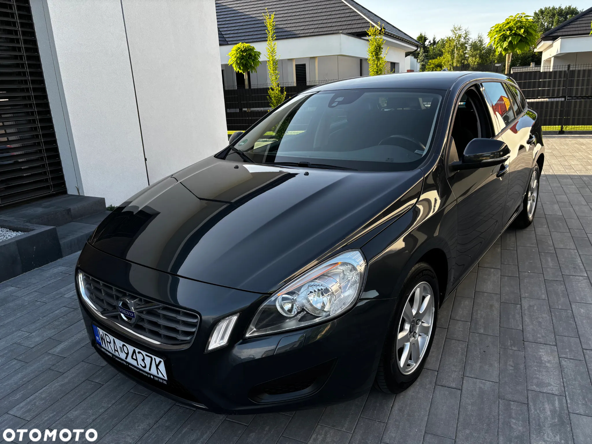 Volvo V60 D2 Momentum - 3